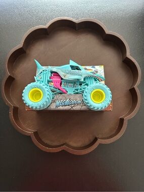 Monster Jam Monster Truck Megalodon